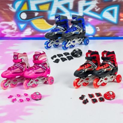 صورة سكيت أربع كفر مع أدوات السلامة